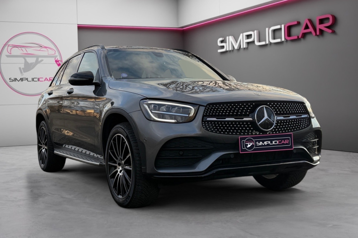 MERCEDES GLC